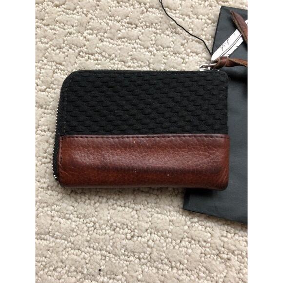 Publish Bingham Leather Zip Wallet (Black / brown) Used - Picture 2 of 4
